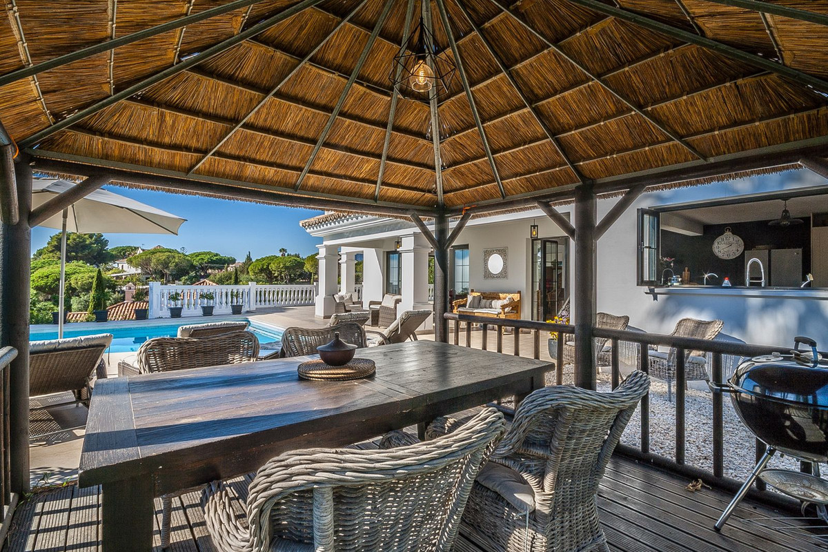 Elviria 3 bedroom rental villa (27)